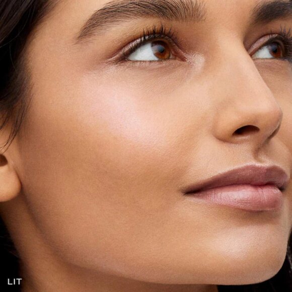 NIB ✅Westman Atelier #LIT   Lit Up Glow Highlighter Stick✨ BNIB - Picture 4 of 6